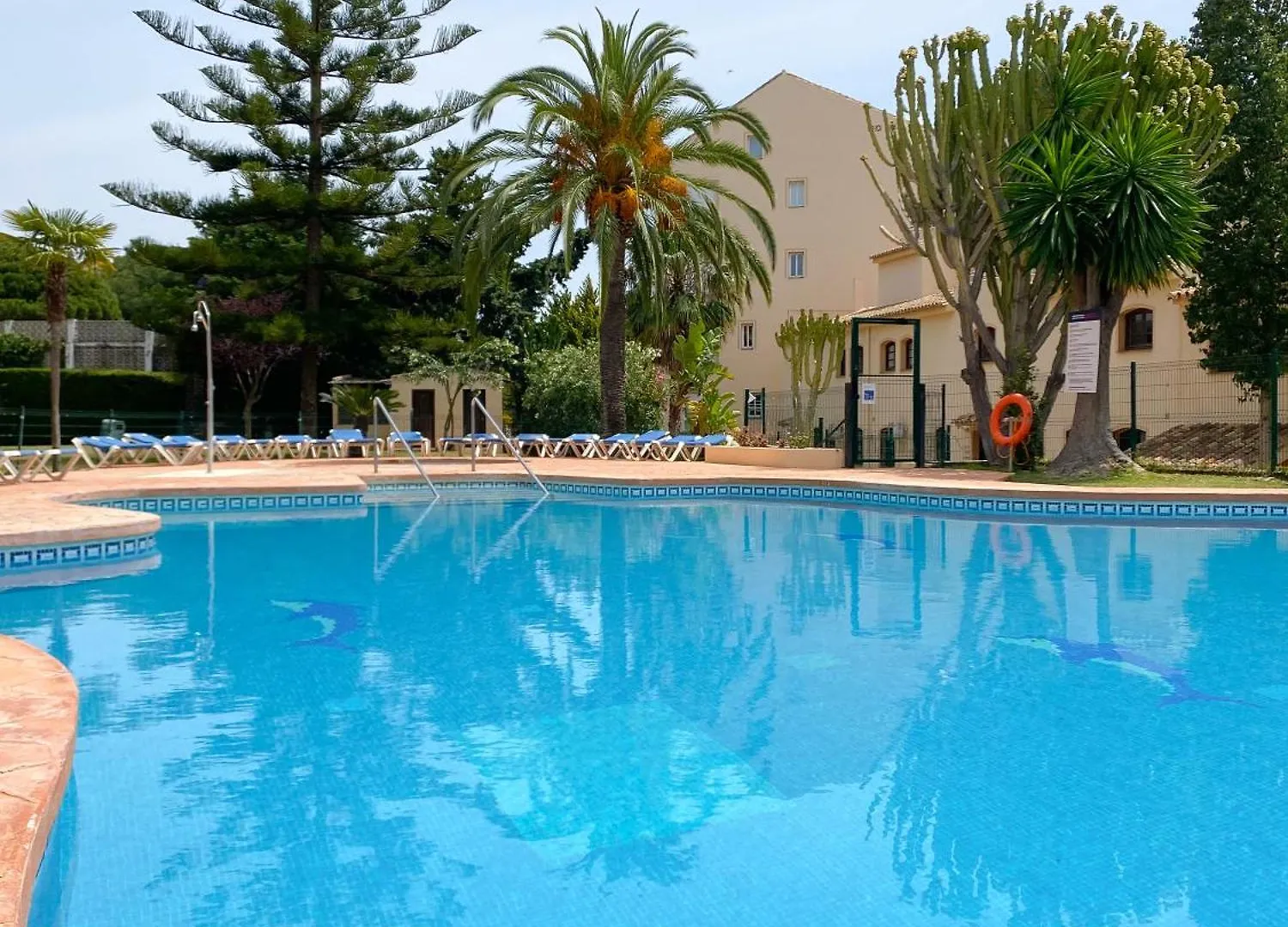Family Beach Duplex Μαρμπέλλα